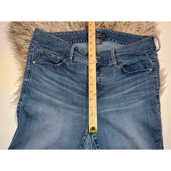 Torrid women’s super soft blue jeans jegging - Picture 9 of 16